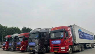 Phân luồng phương tiện qua Cửa khẩu Kim Thành trong mùa xuất khẩu vải năm 2025