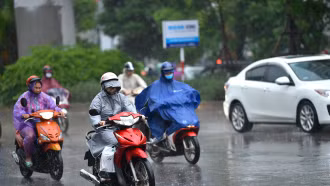 Thời tiết ngày 4/6: Miền Bắc và Trung Bộ có mưa rào và dông rải rác