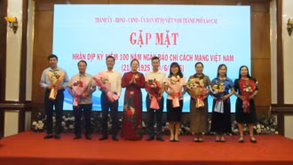 Thành phố Lào Cai gặp mặt lãnh đạo, phóng viên các cơ quan báo chí trên địa bàn