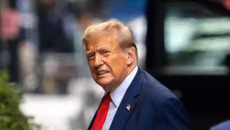 Nhiều phát súng bắn vào sân golf của ông Trump, cựu Tổng thống vẫn an toàn