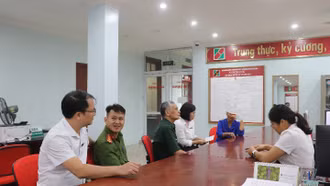 Agribank Bát Xát kịp thời ngăn chặn khách hàng chuyển tiền tiết kiệm cho kẻ lừa đảo