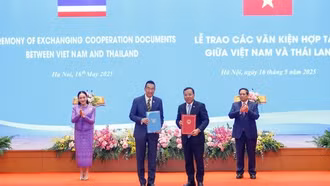 Việt Nam - Thái Lan trao nhiều văn kiện hợp tác quan trọng