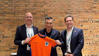 Việt Nam đẩy mạnh hợp tác quốc tế hướng tới tương lai bóng đá chuyên nghiệp