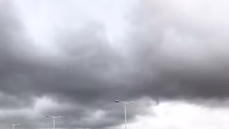 Ngày 23/5, nhiều nơi trên cả nước có mưa vừa, mưa to và dông