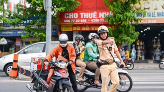 Chính phủ đề xuất tăng mức phạt vi phạm giao thông lên đến 150 triệu đồng