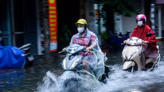 Thời tiết ngày 22/5: Mưa lớn diện rộng ở Bắc Bộ, cảnh báo lốc, sét và gió giật mạnh tại nhiều khu vực