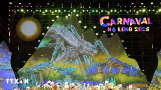 Khai mạc Carnaval Hạ Long 2025: Kết nối di sản - Tiên phong tỏa sáng