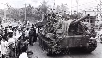 50 năm thống nhất đất nước: Ngày 2/4/1975: Giải phóng thành phố Nha Trang