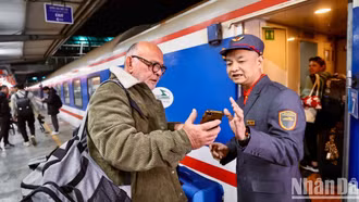 Ngành đường sắt tăng cường hàng chục chuyến tàu cho dịp nghỉ lễ 30/4-1/5