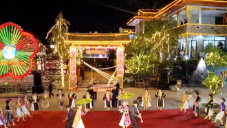 Đặc sắc lễ hội khèn Mông trên Cao nguyên đá Đồng Văn