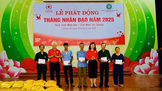 Bảo Thắng phát động "Tháng nhân đạo" năm 2025 