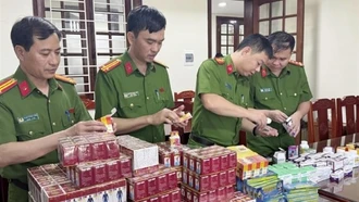 Triệt phá đường dây sản xuất thuốc tân dược giả thu lợi bất chính gần 200 tỷ đồng
