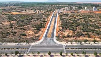 Chuẩn bị tổ chức Lễ khởi công, khánh thành các công trình chào mừng 50 năm giải phóng miền Nam