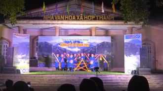 Tuyên truyền lưu động hướng về cơ sở tại xã Hợp Thành