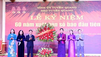 Báo Tuyên Quang long trọng kỷ niệm 60 năm ngày xuất bản số báo đầu tiên