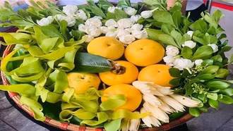 Mùa cổ tích thơm hương