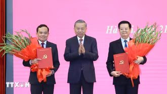 Công bố quyết định phân công Trưởng Ban Kinh tế Trung ương và Trưởng Ban Dân vận Trung ương
