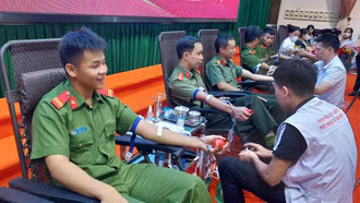Công an tỉnh Lào Cai chia sẻ “Giọt máu nghĩa tình”