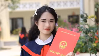 Nữ sinh Hà Nhì đầu tiên của xã Y Tý đủ điểm đỗ Học viện Cảnh sát nhân dân