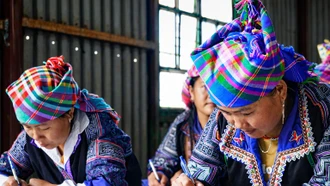 Ánh sáng từ những lớp xóa mù chữ 