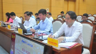 Xin ý kiến các đồng chí nguyên lãnh đạo tỉnh Yên Bái (cũ) vào Dự thảo Báo cáo Chính trị trình Đại hội đại biểu Đảng bộ tỉnh