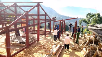 Niềm vui an cư ở Phình Hồ