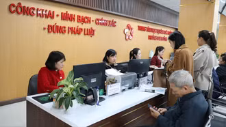 Đẩy mạnh cải cách hành chính gắn với chuyển đổi số tại phường Cam Đường