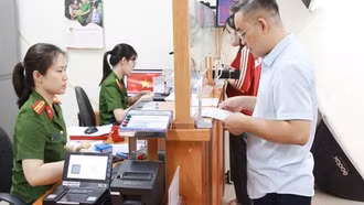 Đề xuất cấp đổi căn cước qua VNeID và dịch vụ công trực tuyến