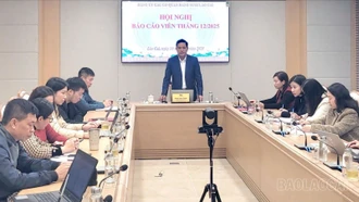 Hội nghị báo cáo viên tháng 12 năm 2025