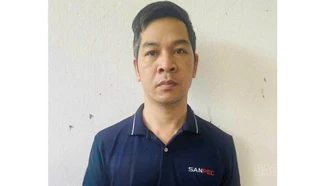 Khởi tố nhân viên công ty giao hàng nhanh về tội “tham ô tài sản”