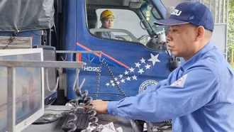 Tỉ lệ trượt kiểm định khí thải xe xăng và diesel tăng cao 