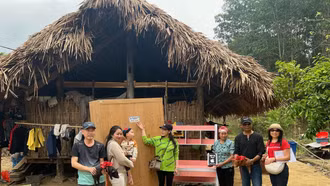 Từ trái tim châu Âu đến vùng cao Lào Cai: Những tấm lòng ấm áp giữa mùa khó khăn