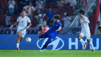 Thắng cách biệt Myanmar 2 - 0, Thái Lan gặp Singapore ở bán kết 