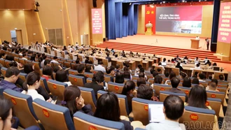 Quán triệt Nghị quyết Đại hội đại biểu Đảng bộ tỉnh Lào Cai lần thứ I và một số văn bản mới của Trung ương