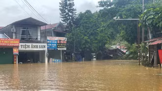Chủ động triển khai ứng phó, khắc phục hậu quả mưa lũ