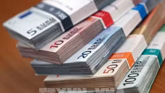 Trung Âu lo ngại tác động kép từ chính sách thương mại mới của Mỹ