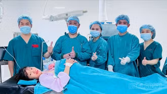 Đón 2 công dân tuổi Ngọ đầu tiên tại Bệnh viện Sản - Nhi tỉnh Lào Cai