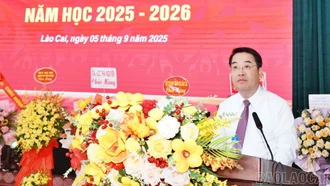 Đồng chí Phó Bí thư Tỉnh ủy Nguyễn Tuấn Anh dự lễ khai giảng tại Phân hiệu Đại học Thái Nguyên tại Lào Cai