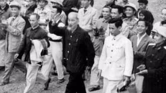 Bác Hồ với mùa xuân, mùa xuân của trách nhiệm, niềm tin và khát vọng vươn mình