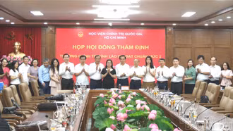 Trường Chính trị tỉnh Lào Cai là trường chính trị đầu tiên trong cả nước đạt chuẩn mức 2