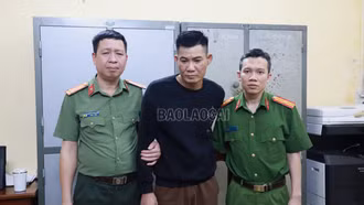 Bắt giữ đối tượng truy nã từ Cà Mau lẩn trốn tại Lào Cai