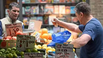 Hố sâu giàu-nghèo ở Xứ sở Sương mù