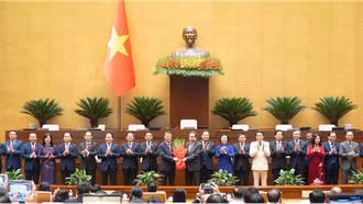 Các nước gửi điện, thư và thông điệp chúc mừng các đồng chí lãnh đạo chủ chốt Việt Nam