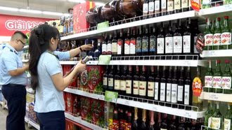 Đẩy lùi rượu trôi nổi, tạo dư địa cho rượu an toàn phát triển