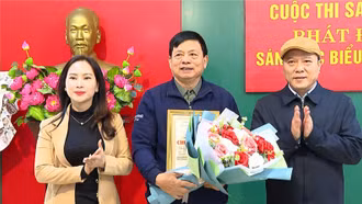 Trao giải Cuộc thi sáng tác tranh cổ động và phát động Cuộc thi sáng tác logo tỉnh Lào Cai 