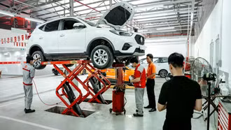 Ngành ô tô thời xe điện: 2K8 cần học gì để ra trường làm được việc?