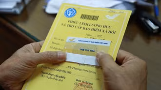 Những khoản phụ cấp nào được tính vào tiền lương tháng hiện hưởng khi nghỉ hưu trước tuổi?