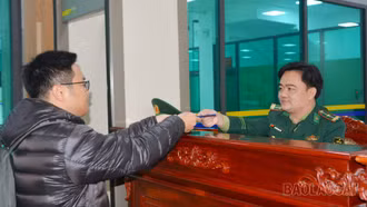 Khoảng 50.000 lượt người xuất, nhập cảnh qua Cửa khẩu Quốc tế Lào Cai trong dịp nghỉ Tết Dương lịch