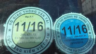 Đề xuất bãi bỏ tem nộp phí sử dụng đường bộ dán trên kính xe ôtô