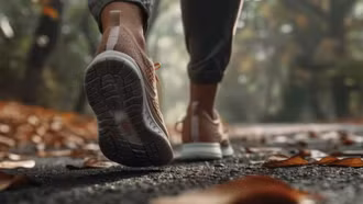 Nghiên cứu mới: 1 kiểu đi bộ giúp kéo dài tuổi thọ đáng kinh ngạc